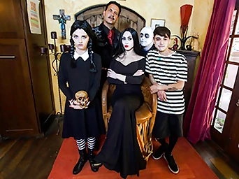 Addams Family Hook-up